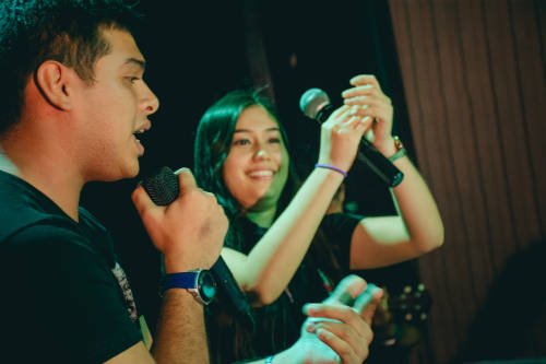 adoslecentes y clases de musica